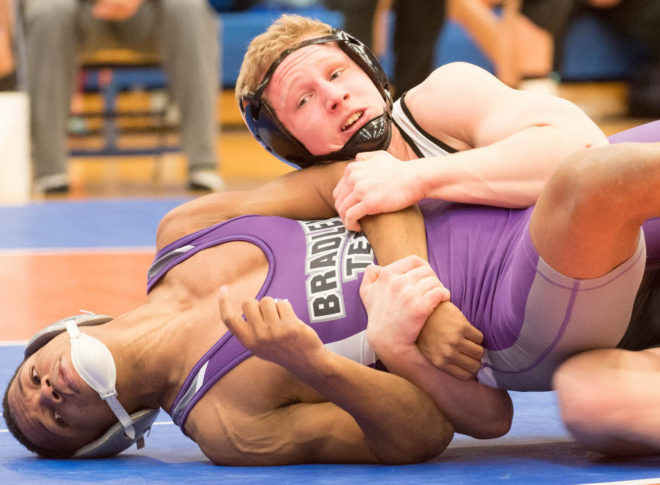 City of Burlington sends 11 wrestlers to state tournament
