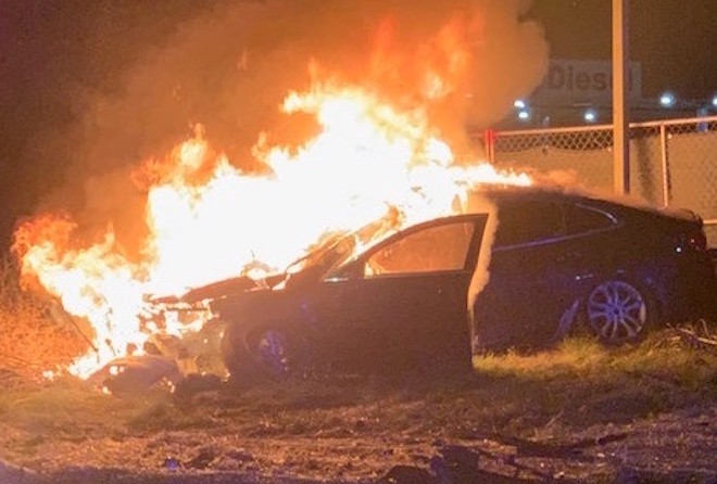 Deputies rescue driver from fiery crash