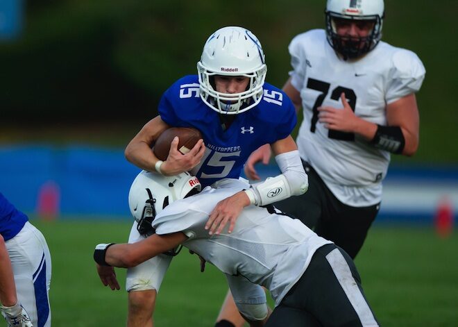 Toppers show fight in loss